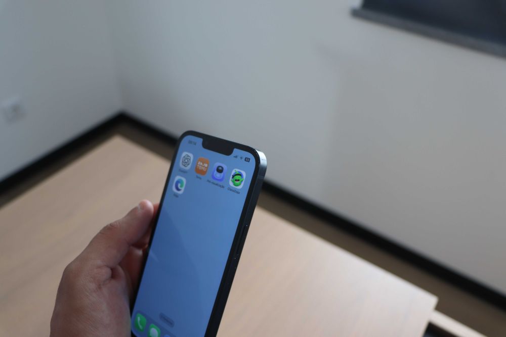 iPhone 13 - 128 GB - Desbloqueado