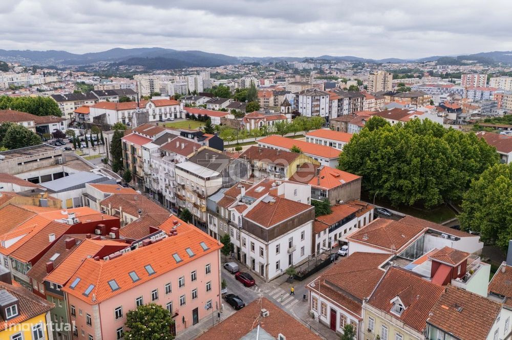 Trespasse de Restaurante e Habitação T3 Duplex na Sé em Braga