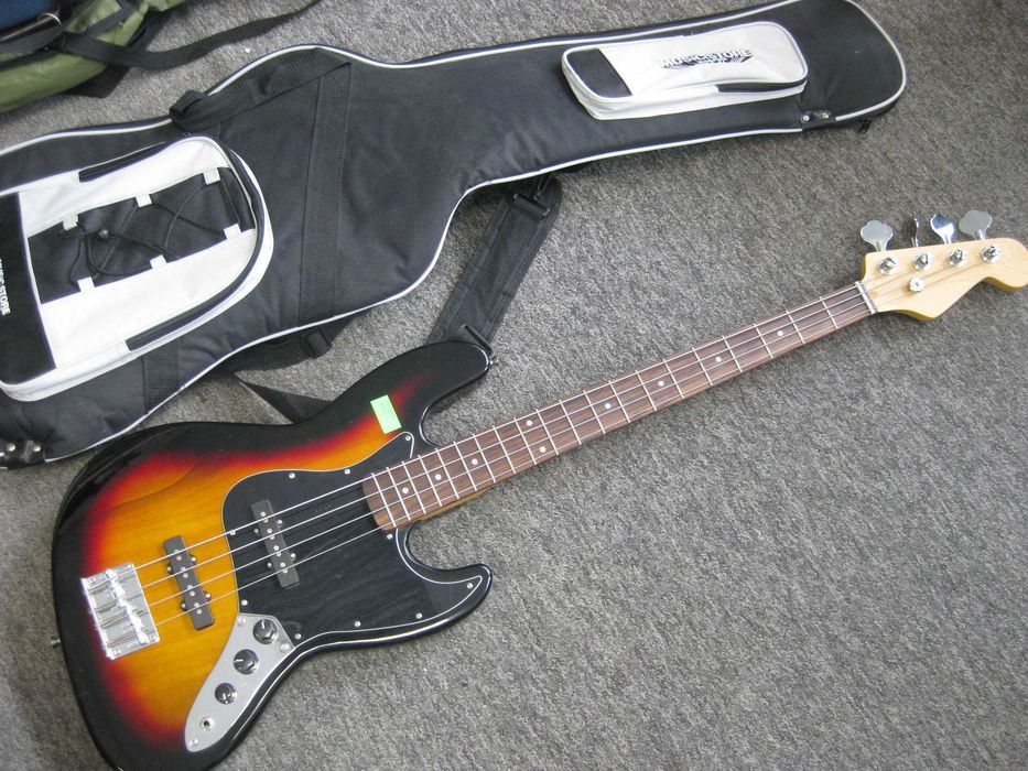 Gitara Basowa elektryczna 4 strunowa Styl Fender