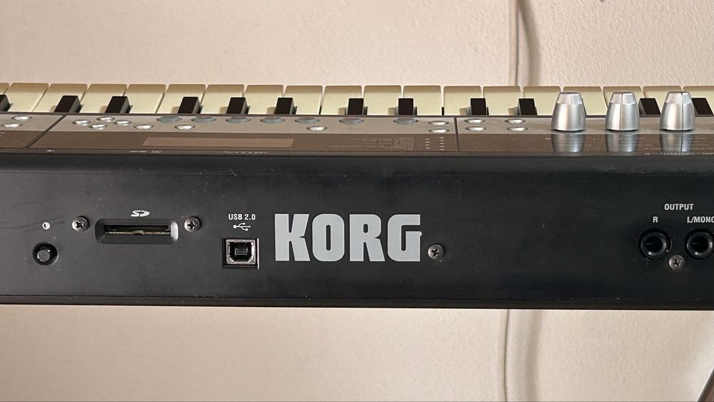 Teclado Korg Microstation