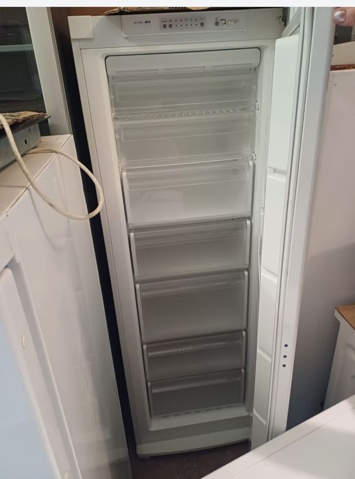 Zobacz :) Niemiecka zamrażarka Miele ,Liebherr, Bosch No Frost A +