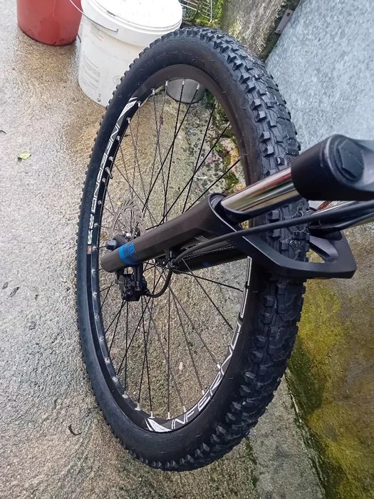 Bicicleta .XL. 27,5 manoplato