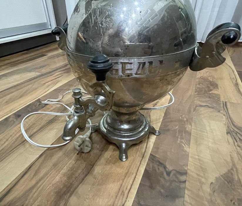 Самовар электрический 45 лет Победы Самовар електричний