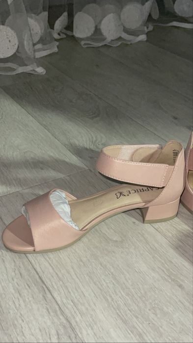 Туфлі, рожево-пудрового кольору