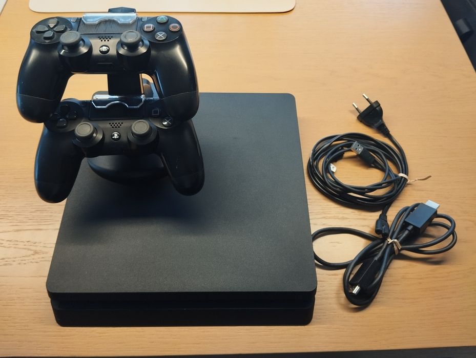 PlayStation 4 Slim 18Tb