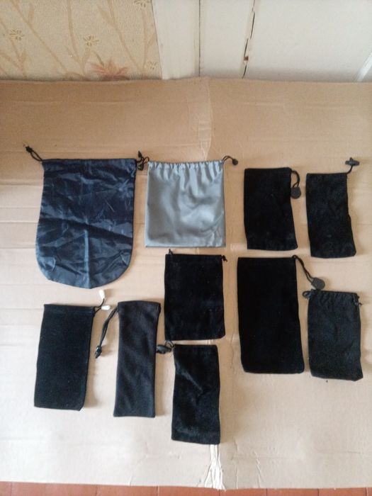 Чохол мішочок універсальний.