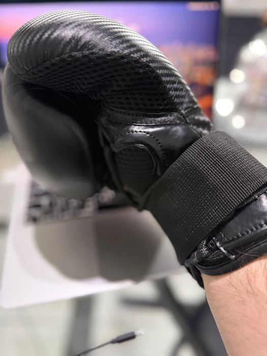 Боксерські рукавички Adidas Hybrid 250 (adiH250TG) 12OZ