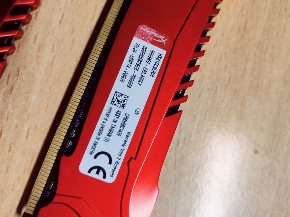 pamięć RAM DDR3 firmy Kingston HyperX  1600