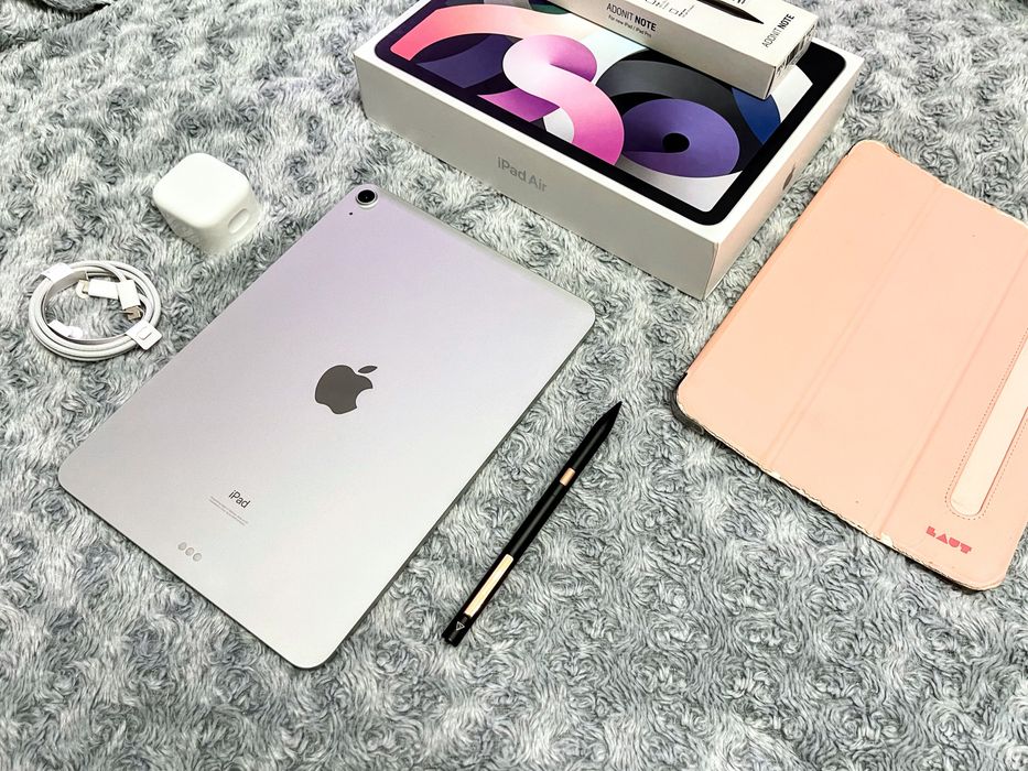 IPad Air 4 (64 gb) wi-fi, комплект + подарки! A2316