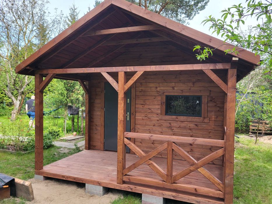 • • • • Domek letniskowy 2w1 • • • • DAREK IV 6x4 m taras DREWNOTRIK