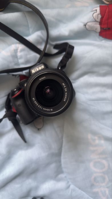 Nikon D5100 + 18–55mm VR + Battery Grip + Kit Completo