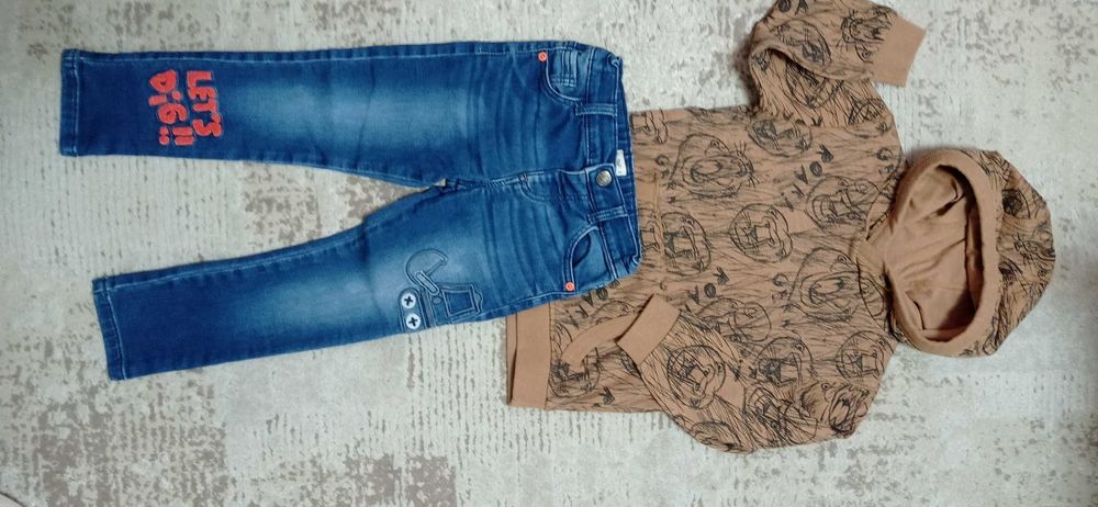 Речі на хлопчика 104см.