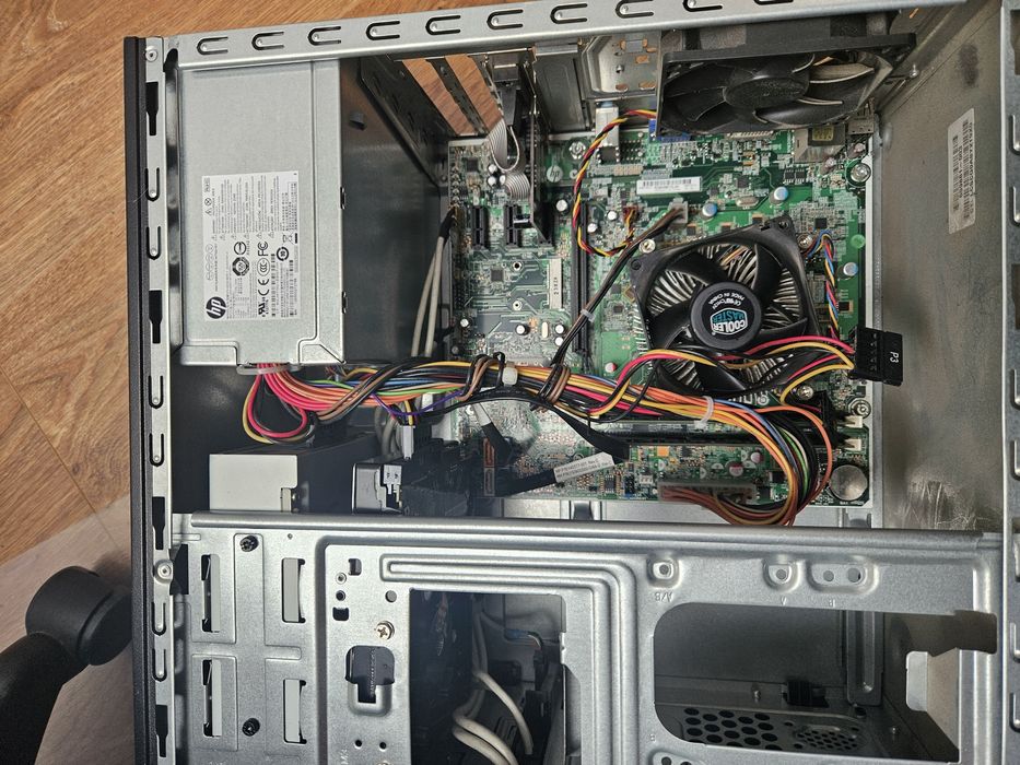 Komputer HP i7/8GB/HDD 500GB WIN7