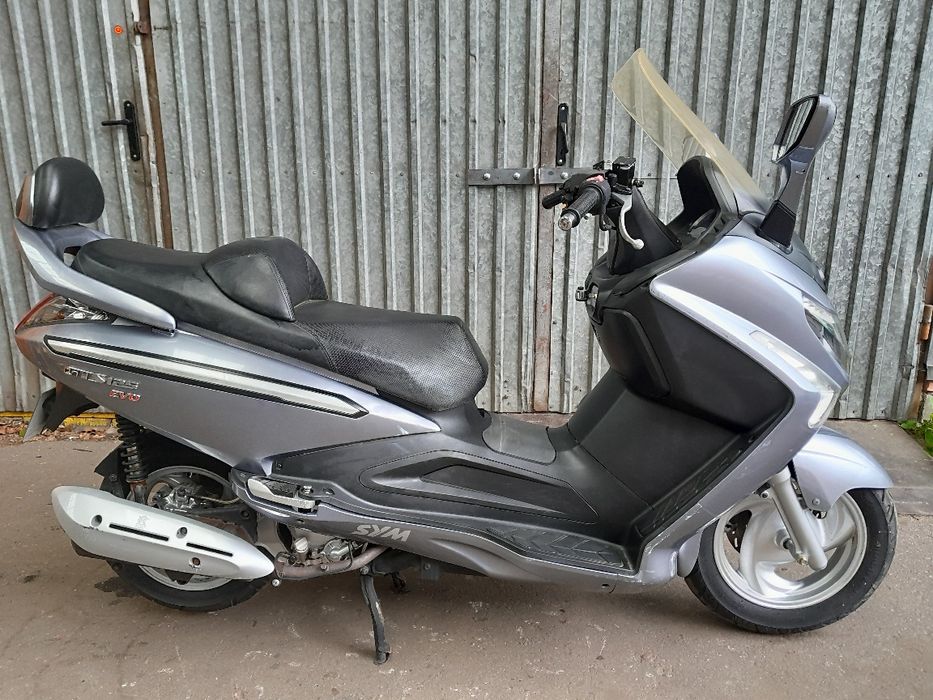 Sym GTS 125cc..2010r.Gaźnik.ciecz.4T.Zadbany.Na kat.B.Transport!