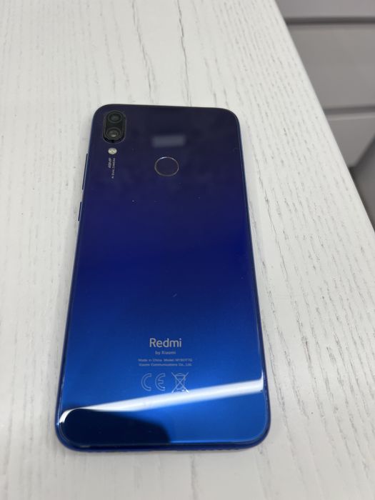 Смартфон Redmi note 7