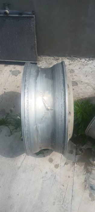 Диски б у вантажні 22.5x8.25 алюмінієві для американських тягачів