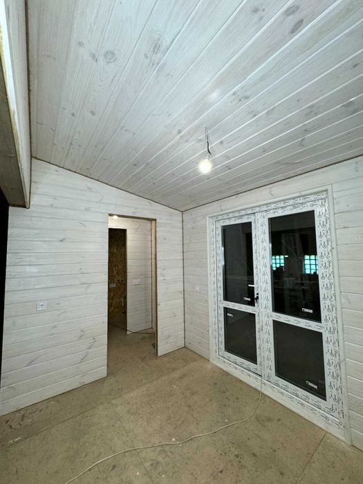 Продам модульний будинок 33 м2 з ділянкою 5,5 соток та світлом 5 кВт!