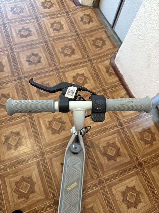 Електросамокат дитячий