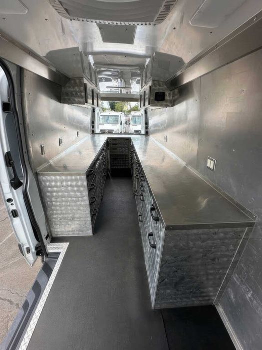 Mercedes-Benz Sprinter      2018