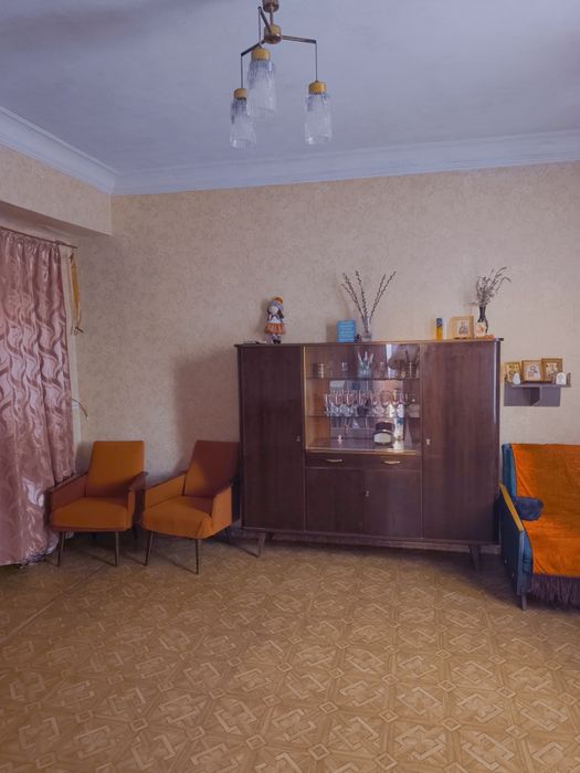 Продам 2х кім.на Уфімській