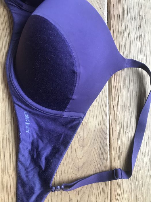 Biustonosz 75d donna karan