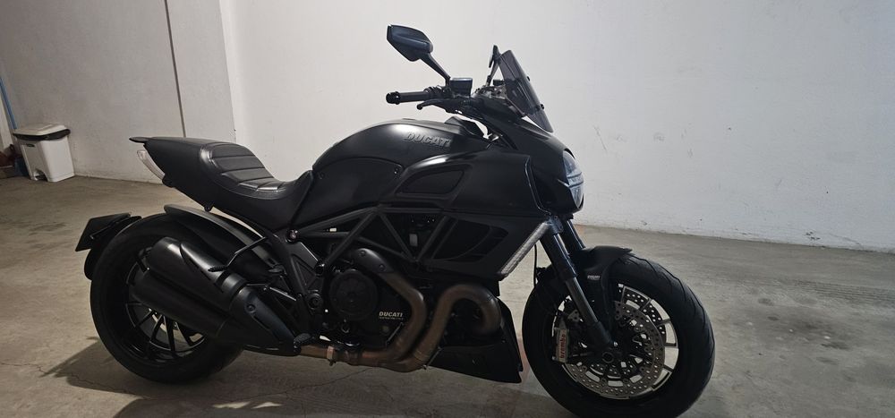 Ducati Diavel Dark Stealth