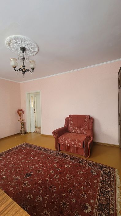 Продам будинок на Ворошилівці.