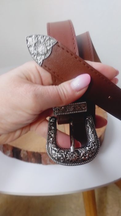 Pasek damski nowy, ozdobna klamra,western