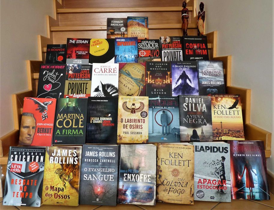 31 livros praticamente novos em língua portuguesa (4/5 livros -20 euro