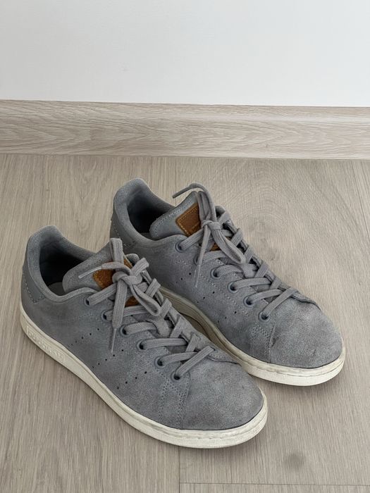 Продам кроссовки Adidas Stan smith; Skechers (Nike, adidas, reebok)