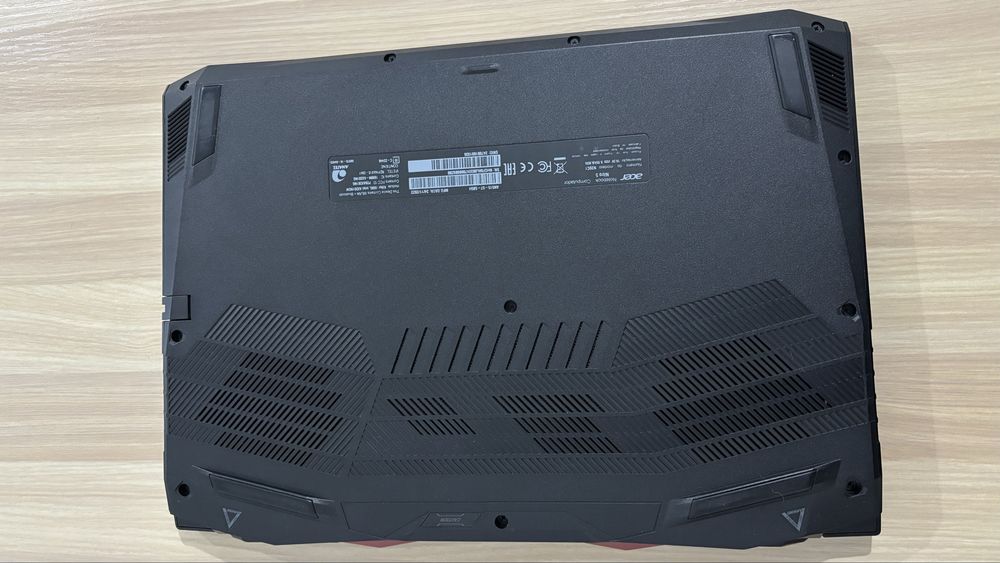 Acer Nitro 5 - i5 11400H