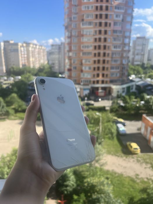 Iphone XR 128 гігабайт, білий