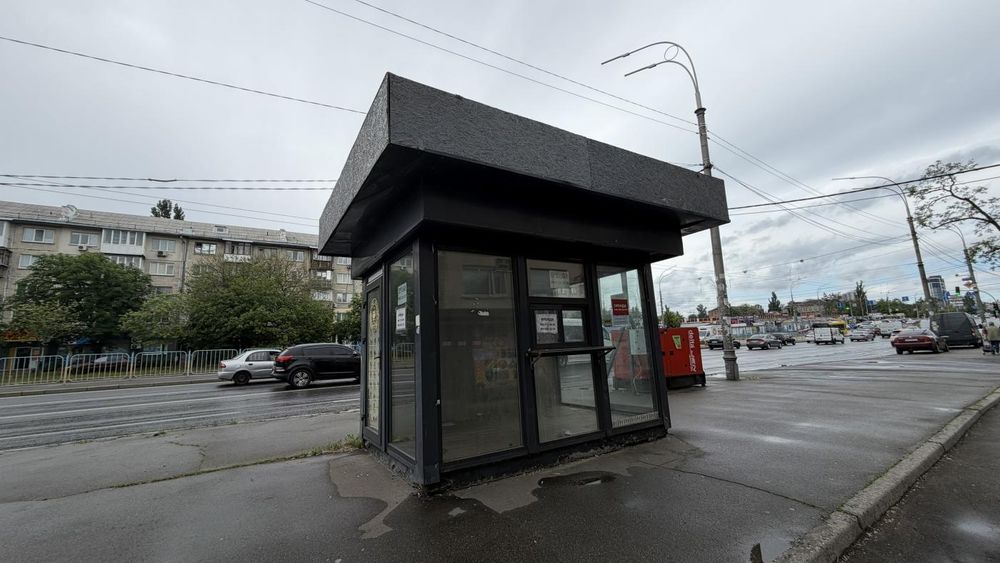 Оренда на пр-ті. Воскресенський, 35 МАФ на 8 м², без комісії