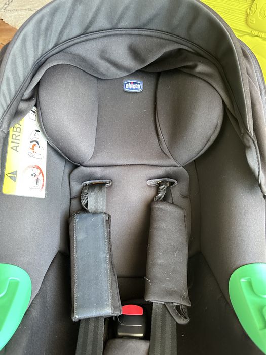 Cadeira Auto CHICCO PUERICULTURA Kiros i-Size Black c/Base