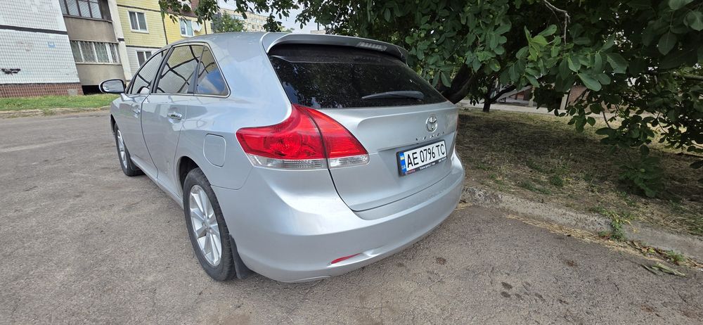 Продаеться Venza