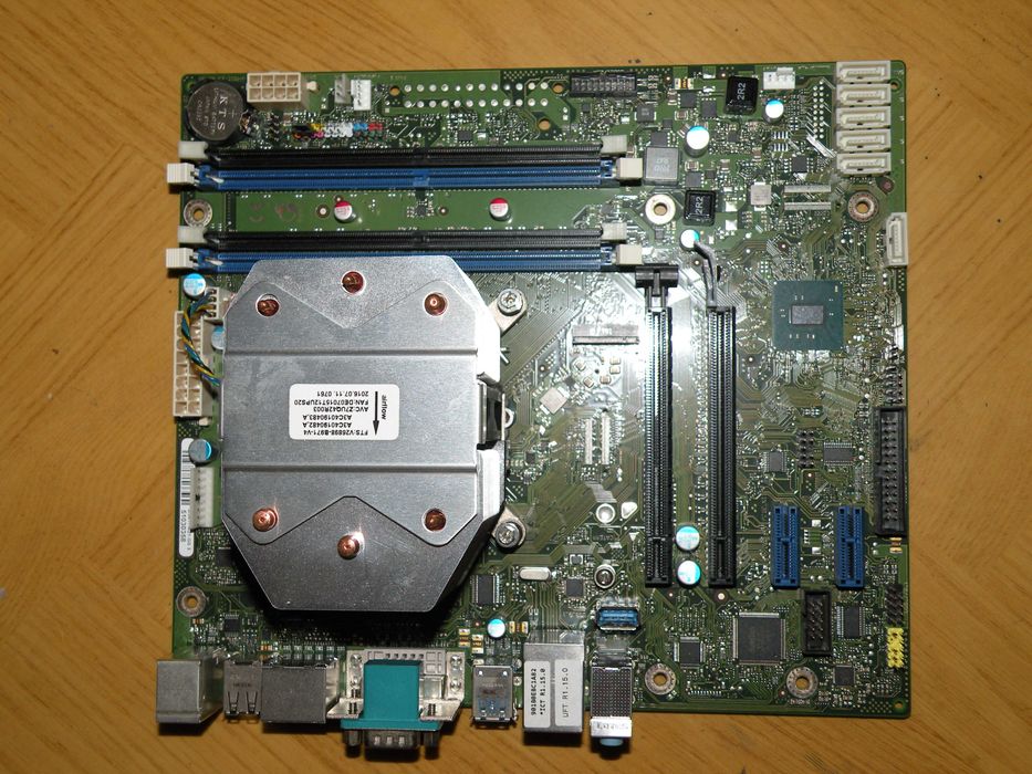 FUJITSU W550n płyta główna D3417-A21 Win 10 Pro LGA 1151 Sama płyta !!