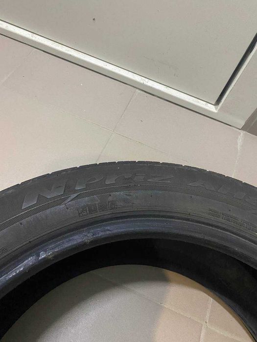 Продам шини 215/55 R18