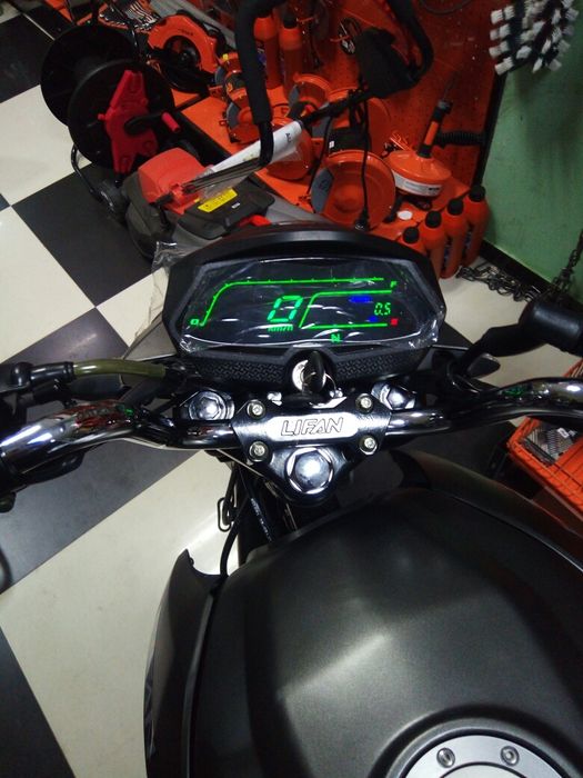 Мотоцикл LIFAN 2E