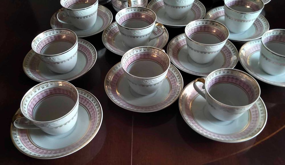 Serviço Chä Vintage