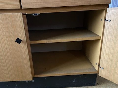 Szafka regałowa jasny beż