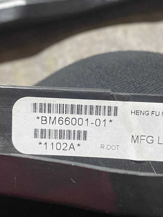 Накладки планка вія права ліва під передні фари для BMW 3 Series E46