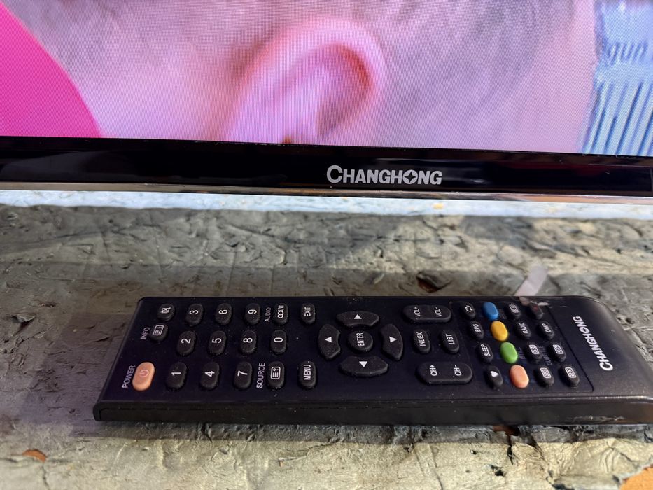 Led tv 40cali z pilotem