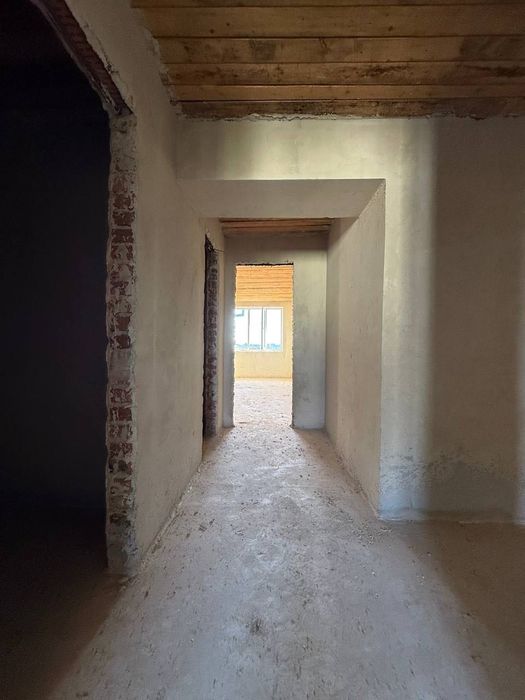 Видова 3-кімнатна в зданому будинку за 650$ за м2!