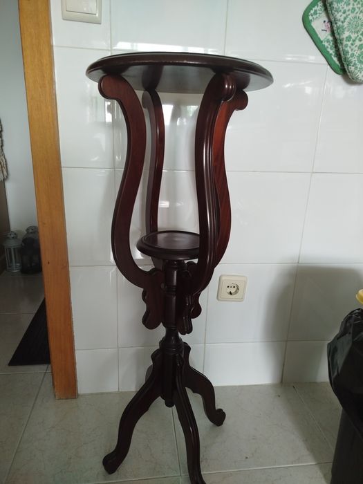 Floreira pé alto