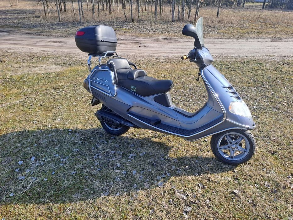 Skuter Piaggio Hexagon LX 125