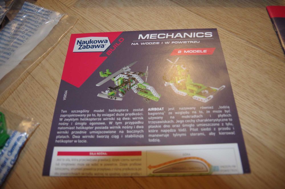 Clementoni Mechanics Helikopter i Airboat   2 modele