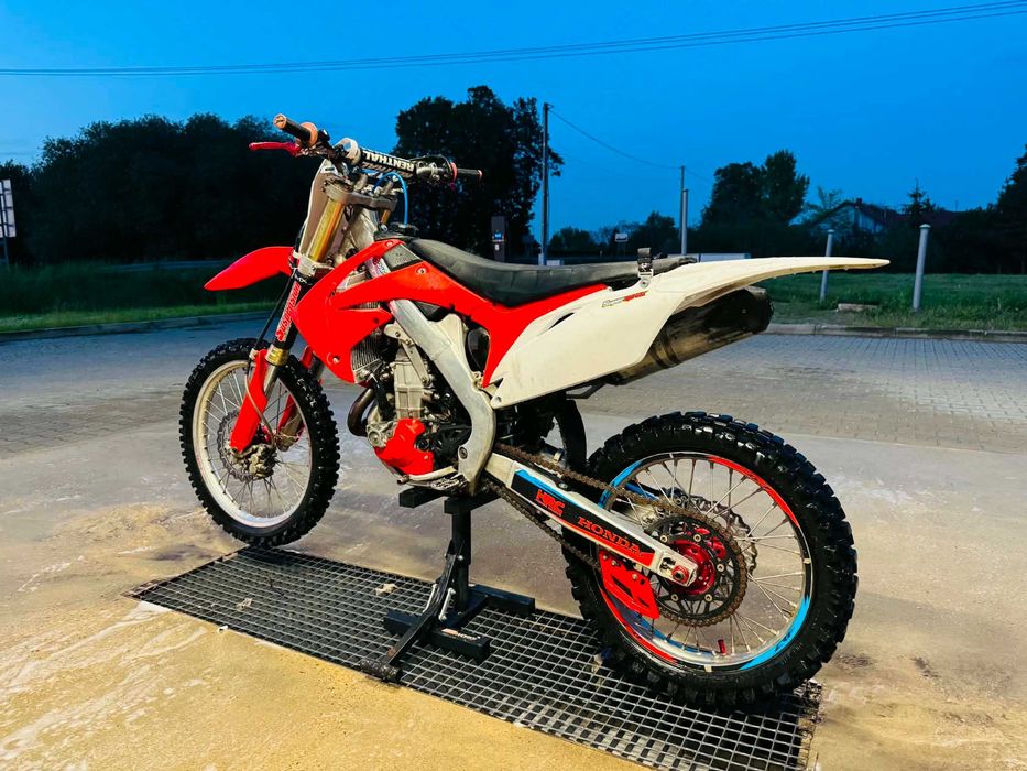 Cross Honda CRF450
