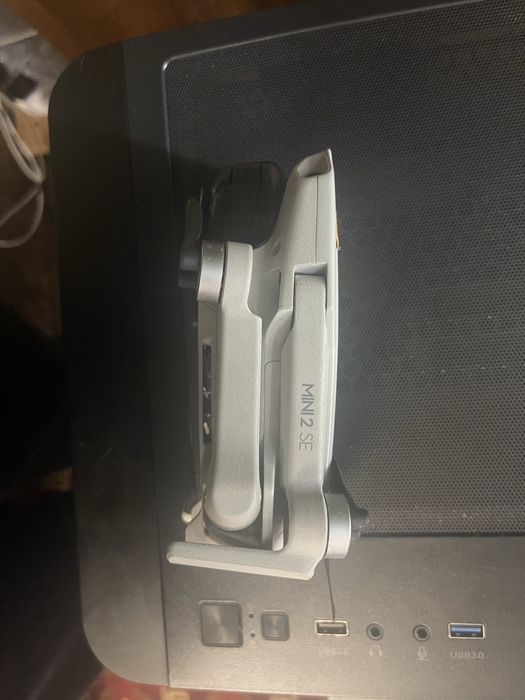 Дрон DJI Mini 2SE