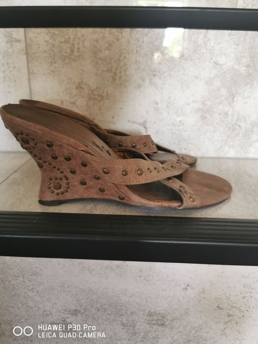 Klapki na koturnie rozmiar 39 wkładka 26cm