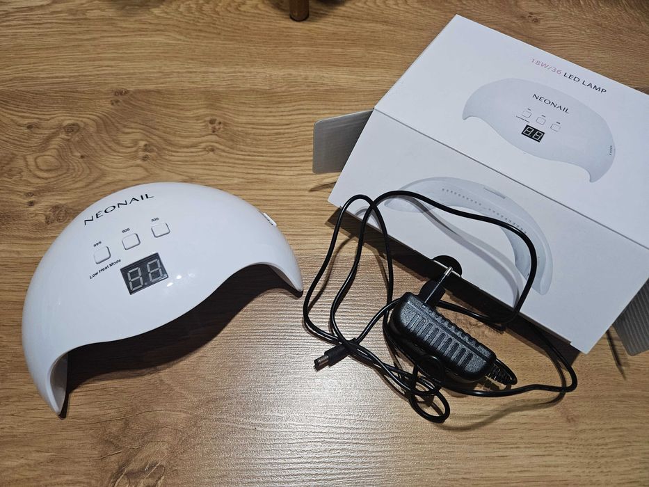 Lampa neonail 18W/36 LED NOWA